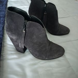 EUC Rag & Bone Asphalt grey Margot Tassel cap toe ankle boots, 38.5